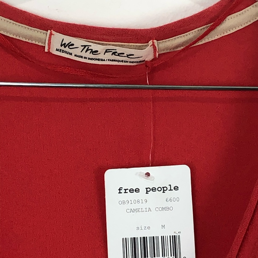 ⚡️⚡️⚡️Free People Heart Of Mine Camelia Combo Top V Neck Medium New - Picture 3 of 6